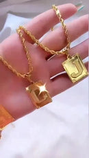 Colar de Titânio com Pingente