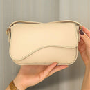 Bolsa Feminina de Mão e Ombro Baguete PREMIUM LANÇAMENTO